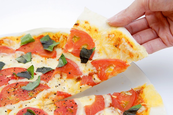 ピザ イタリア料理イメージのフリー写真素材｜食材・料理の無料画像 フード・フォト fd401523